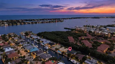 116 PERIWINKLE Drive, Hypoluxo – Single Family Residence for sale