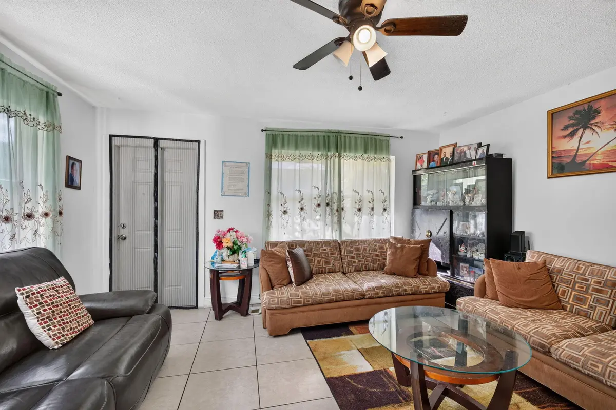47-web-or-mls-_A7A1963 at 6156 SW 34TH Street 1-2, Miramar
