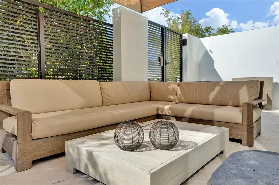 Photo 6 at 401 N BIRCH Road TH5, Fort Lauderdale