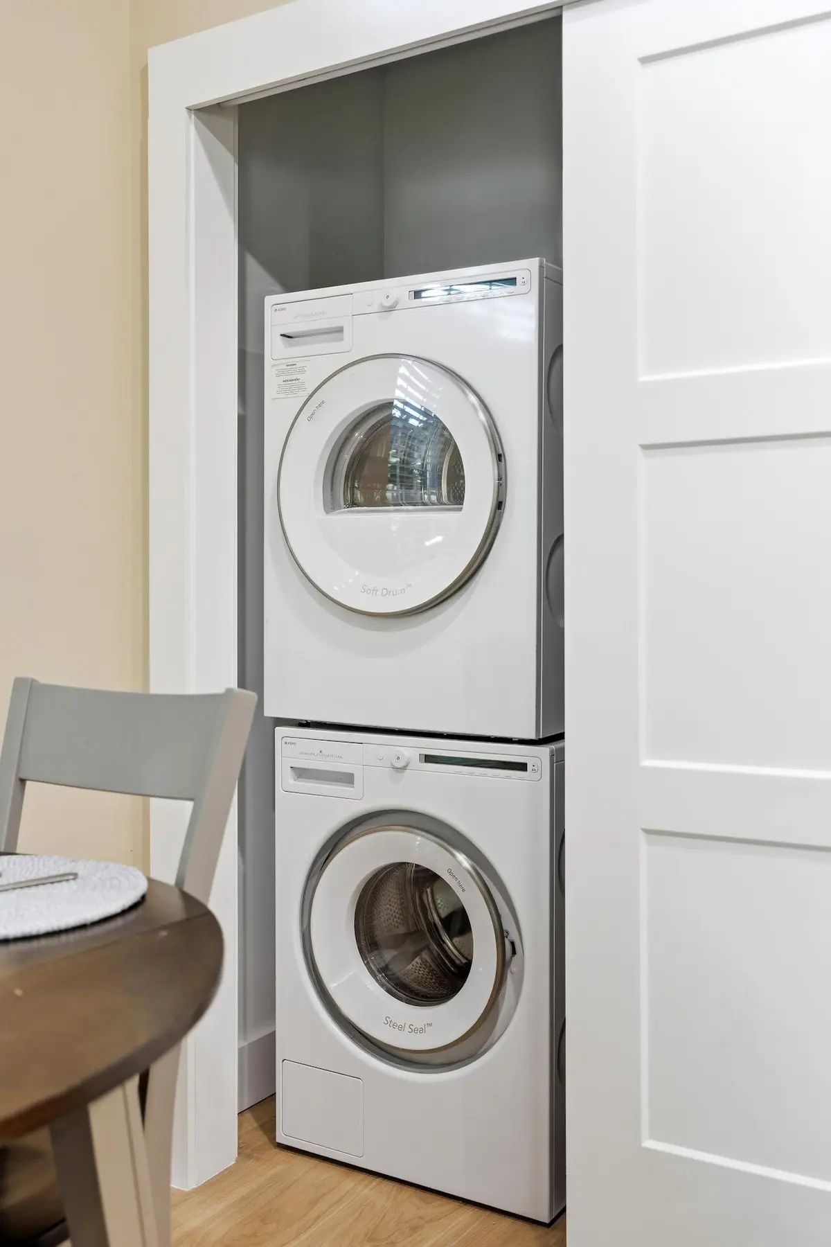 Laundry at 14805 STIRRUP Lane, Wellington