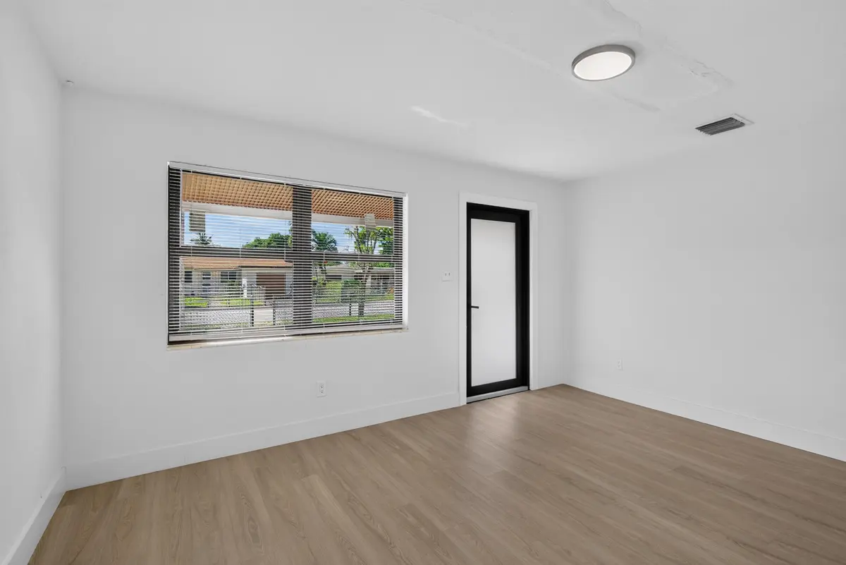 7-print-_A7A1583 at 430 NW 19TH Avenue, Fort Lauderdale