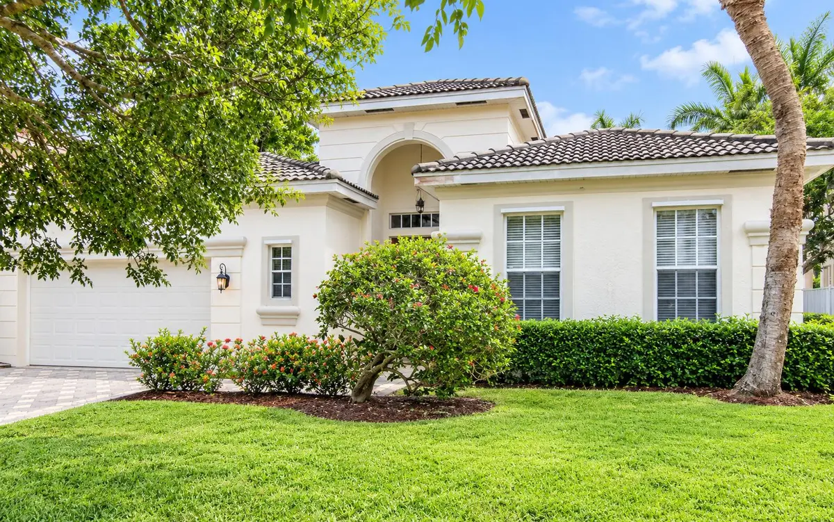 Front at 1704 ANNANDALE Circle, Royal Palm Beach