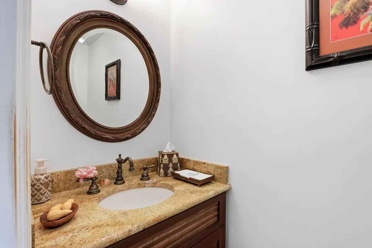 Powder room at 2919 Banyan Blvd Circle, Boca Raton