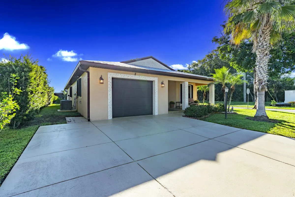 3-web-or-mls-00_ipixx_2 at 2 S Granada Lane, Port St. Lucie