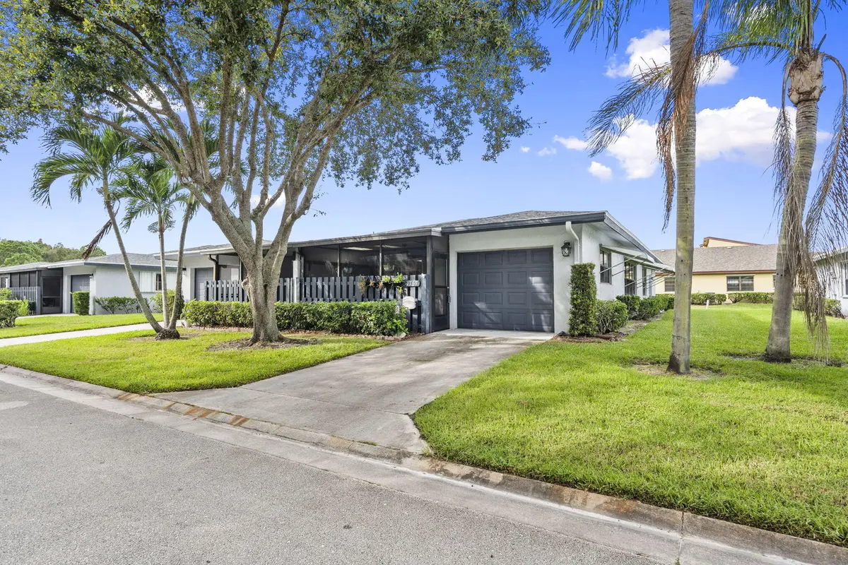 2-web-or-mls-DSC07410 at 1767 S DOVETAIL S Drive R, Fort Pierce
