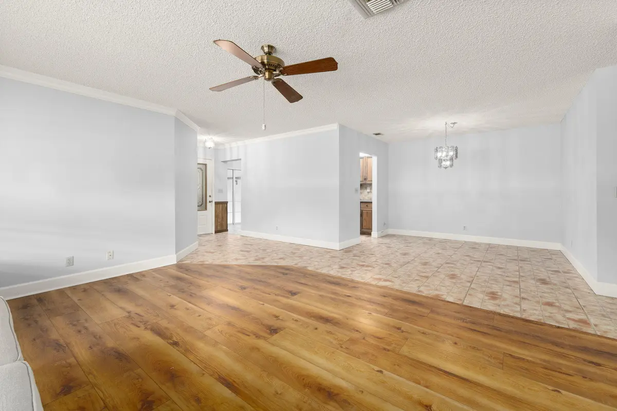 24-web-or-mls-DSC07192 at 1767 S DOVETAIL S Drive R, Fort Pierce