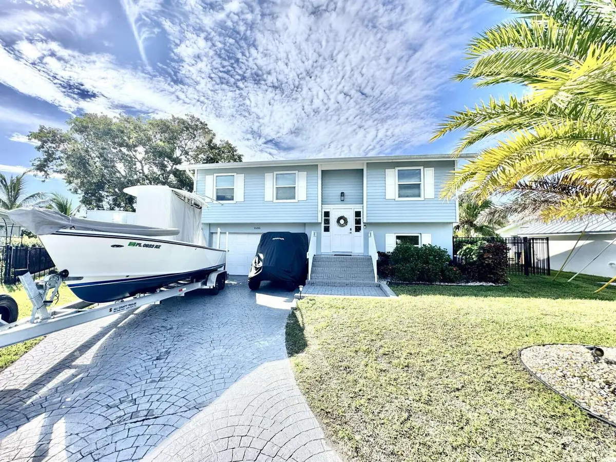 004_Nichol.4 at 1606 SW EGRET Way, Palm City