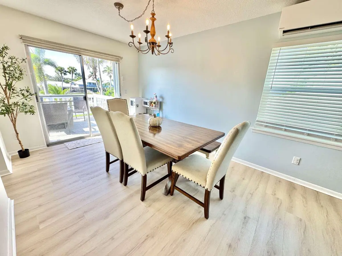 007_Nichol.7 at 1606 SW EGRET Way, Palm City