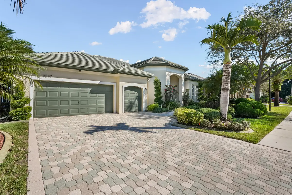 DSC04604 at 8047 N SAVANNAH Circle, Davie