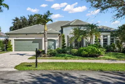 8047 N SAVANNAH Circle, Davie – Single Family Residence for sale