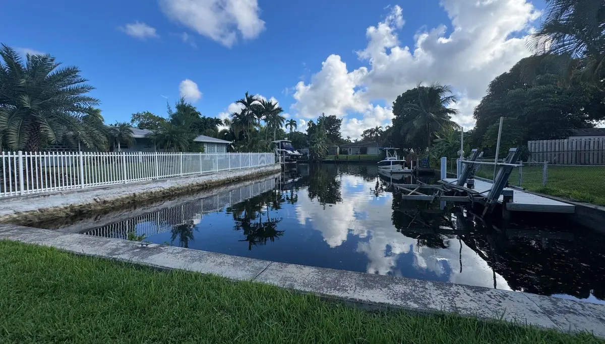 IMG_1925 at 1744 W LAS OLAS Boulevard, Fort Lauderdale