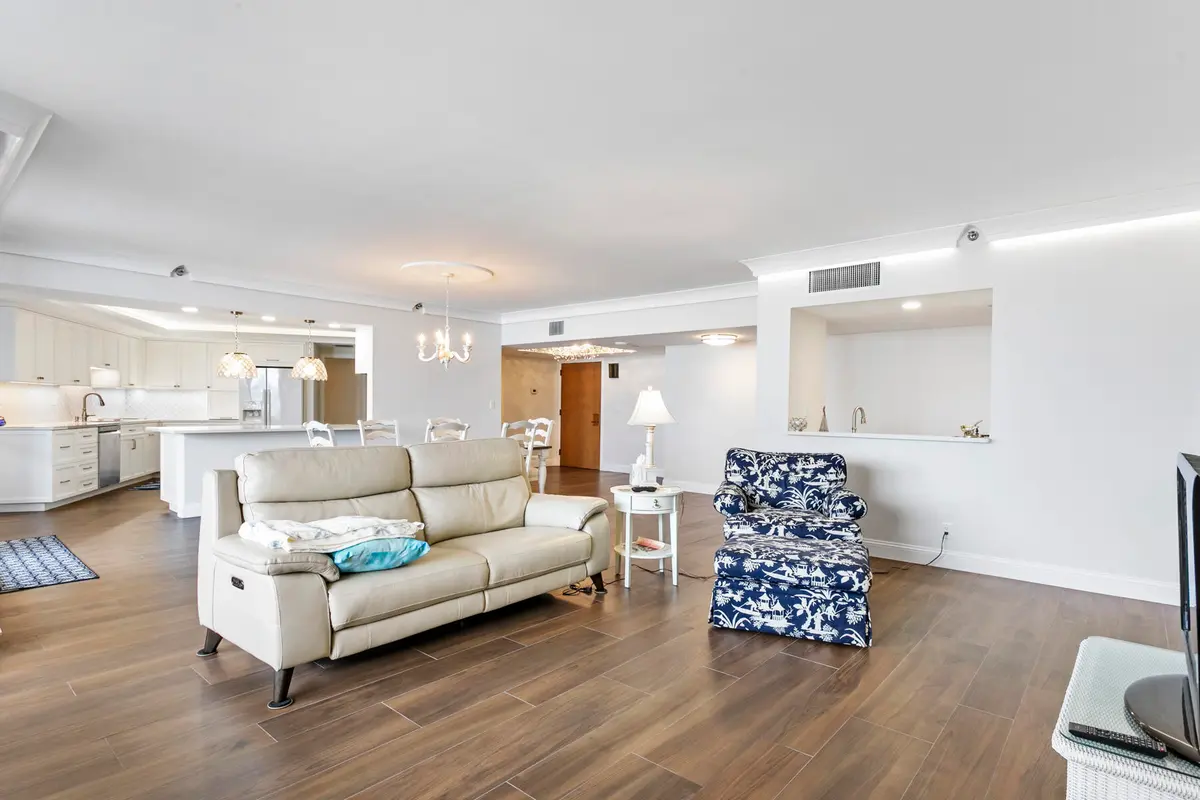 Living Room at 100 LAKESHORE Drive 454, North Palm Beach