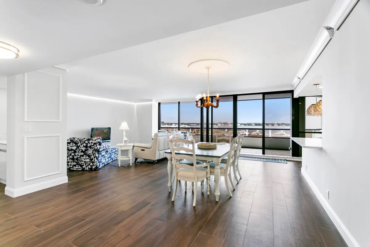 Dining Room at 100 LAKESHORE Drive 454, North Palm Beach