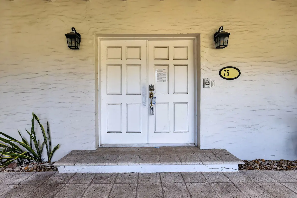 Entrance at 7500 W TREASURE Drive, North Bay Village