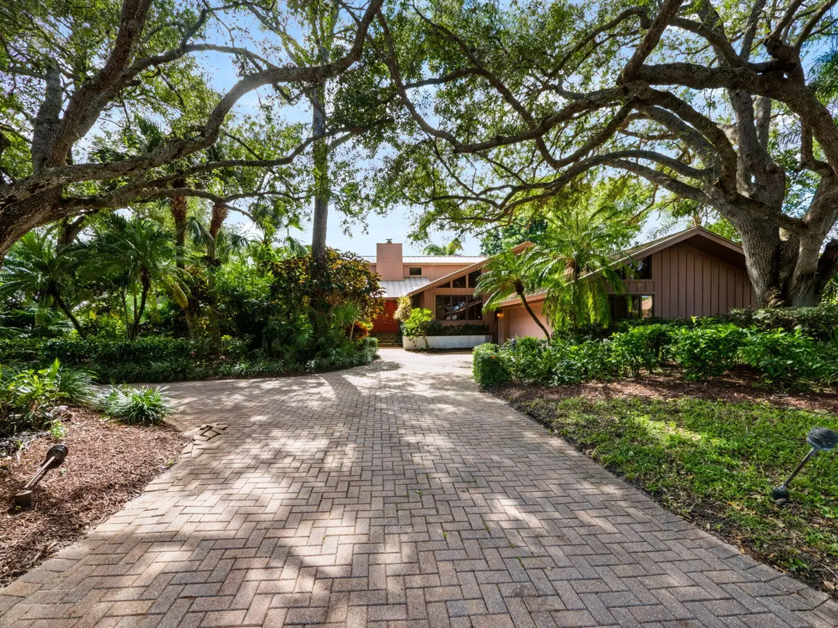 3-web-or-mls-5011-se-burning-tree-circle at 5011 SE Burning Tree Circle, Stuart