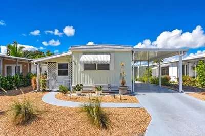 603 Garden View, Jensen Beach – Mobile Home for sale