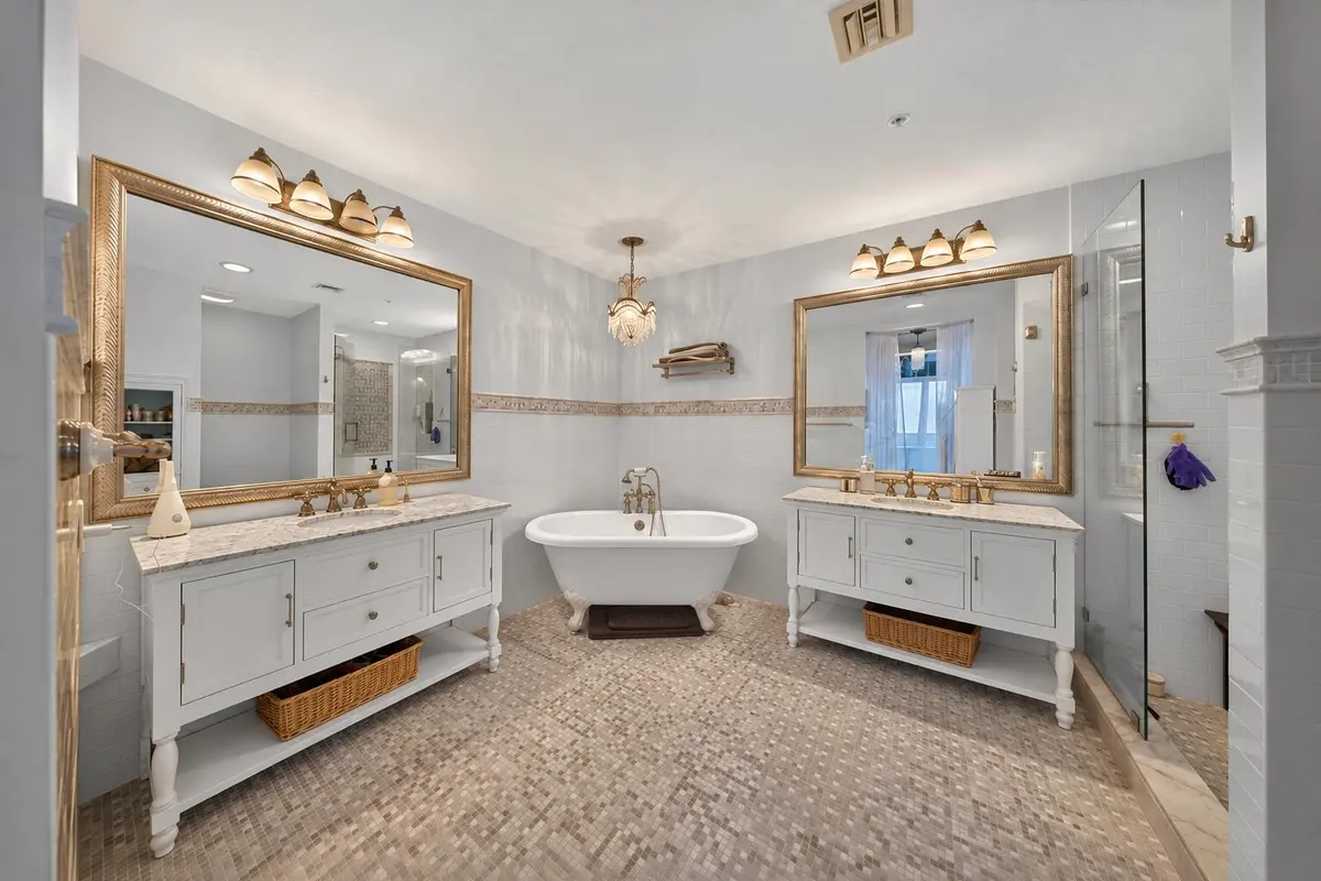 Master Bathroom at 30 Harbour Isle Drive PH02, Fort Pierce