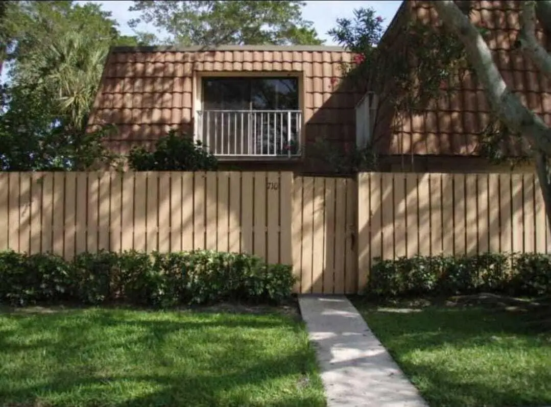 710 MILL VALLEY Place, West Palm Beach, FL – photo 3