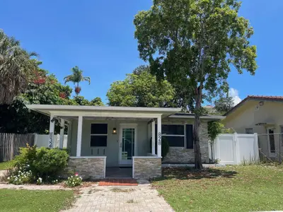 828 NE 16TH Avenue, Fort Lauderdale – Villa for rent