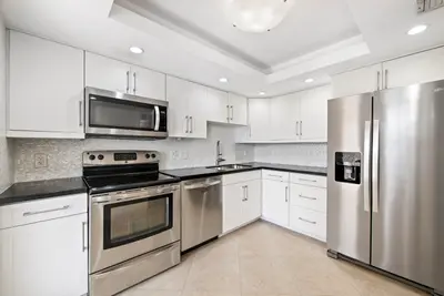 2851 S PALM AIRE Drive 503, Pompano Beach – Condominium for sale