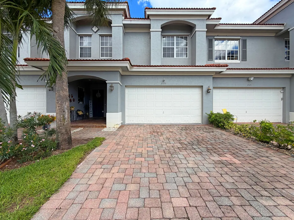 2125 SW Cape Cod Drive, Port St. Lucie, FL – photo 1
