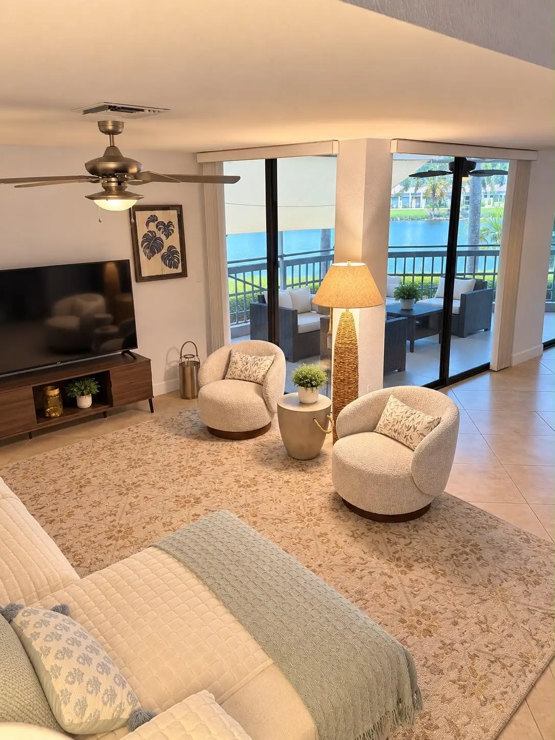 living at 5706 FOX HOLLOW Drive B, Boca Raton