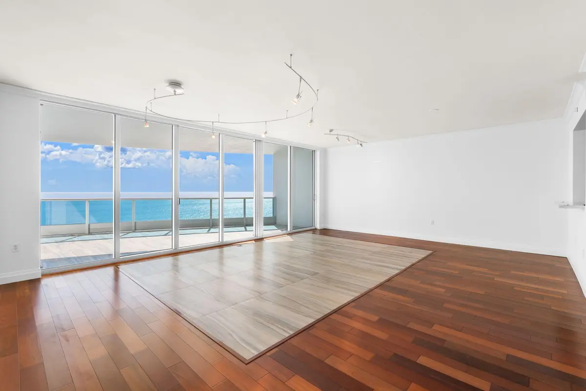 3-web-or-mls-1600 S Ocean Blvd, Unit 200 at 1600 S Ocean Boulevard 2003, Pompano Beach