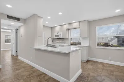 883 Normandy Trail, Delray Beach – Condominium for sale