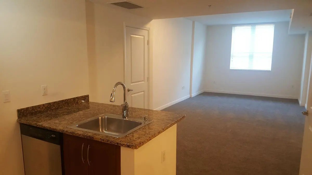 20210610155034558615000000-o at 400 N Federal Highway 204n, Boynton Beach