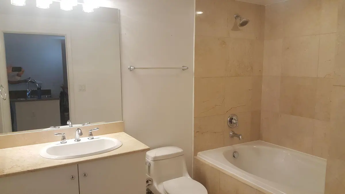 20210610155140325141000000-o at 400 N Federal Highway 204n, Boynton Beach