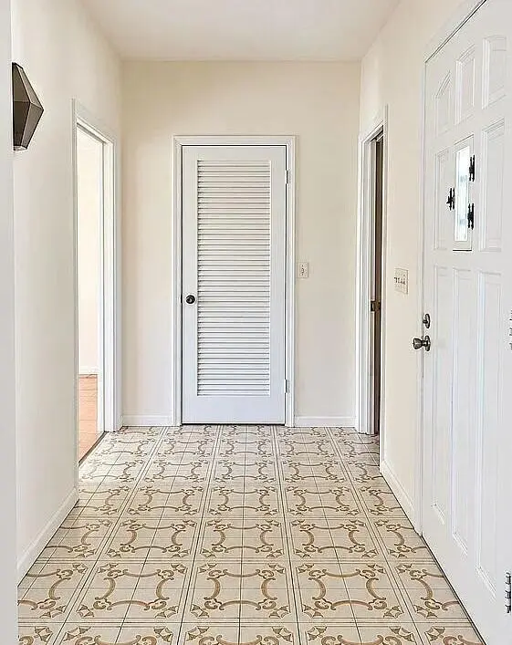 42c3dc2e-9385-4bb2-bfc7-53ec4b9d8c91 at 336 Tequesta Drive, Jupiter