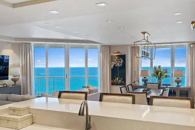 2700 N Ocean Drive 2304b, Singer Island – Condominium for rent