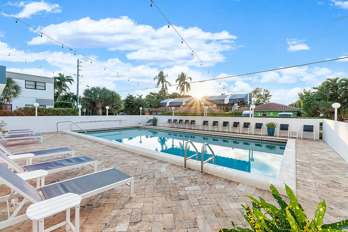2200_NE_33rd_Ave at 2200 NE 33rd Avenue 6B, Fort Lauderdale