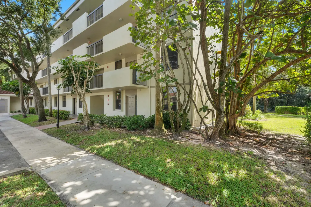 2908 Carambola Cir S U106-2 at 2908 S CARAMBOLA Circle 106, Coconut Creek