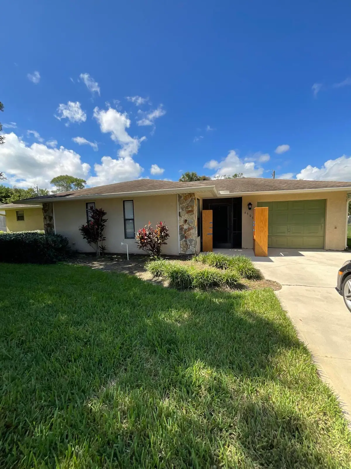 IMG_2811 at 4909 Seagrape Drive, Fort Pierce