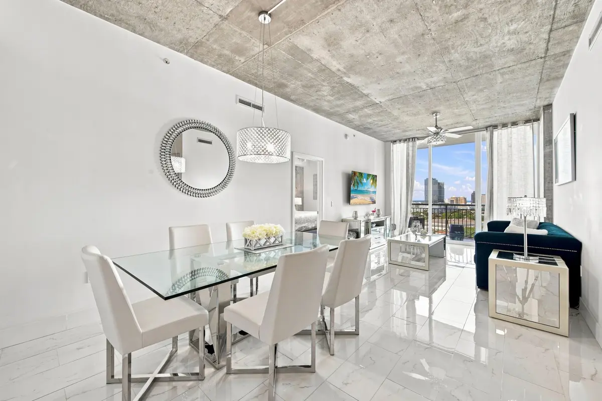 7__dsc2844 at 300 S Australian Avenue 1404, West Palm Beach