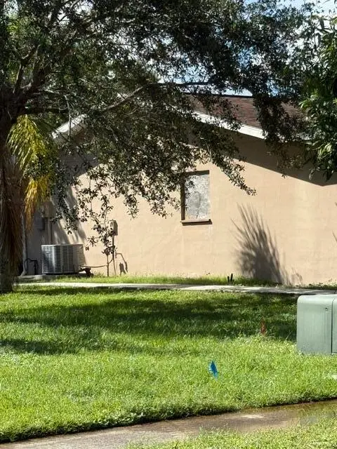 BRUNSON 6 at 262 NE Brunson Court, Port St. Lucie