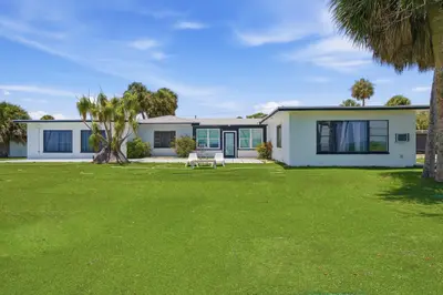 6003 S INDIAN RIVER Drive, Fort Pierce – Single Family Residence for rent