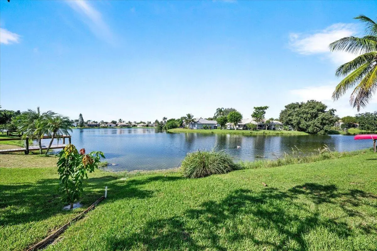 33-LUX_6124 at 7639 Northtree Club Drive, Greenacres