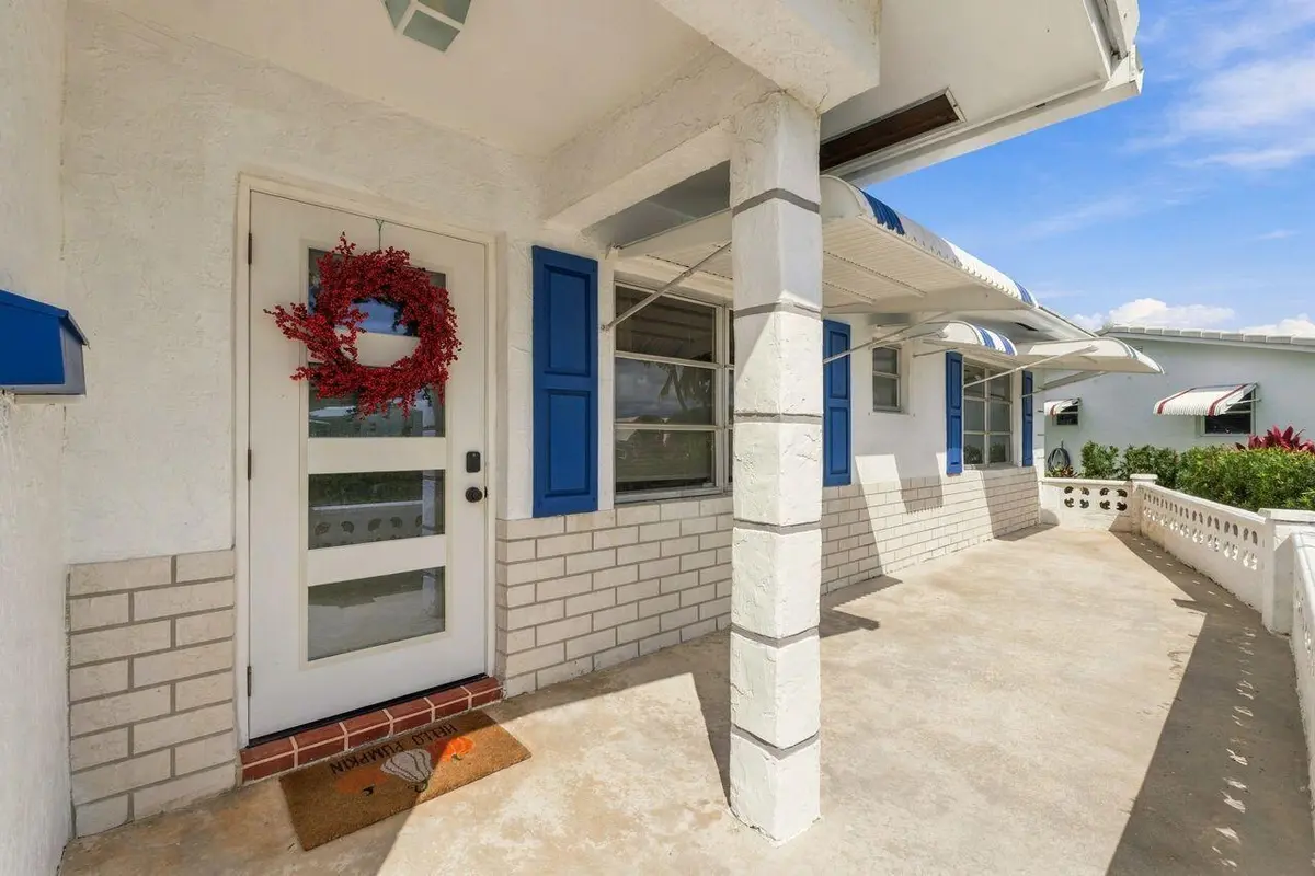 Entry/Front Door at 2021 SW 18TH Drive, Boynton Beach