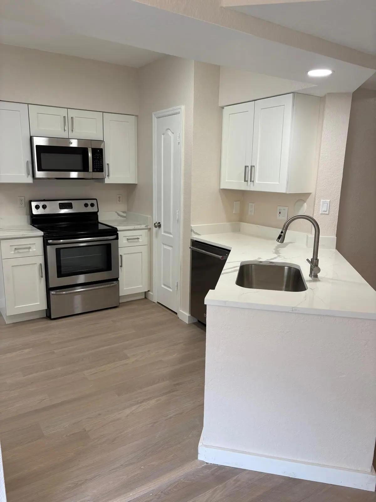 b4ae376e-8c11-420c-b0e8-0afd80e9a864 at 1509 BELMONT Place 1509, Boynton Beach
