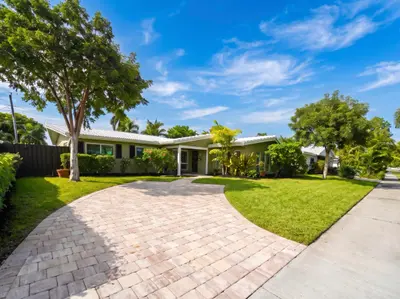 5961 NE 22ND Way, Fort Lauderdale – Single Family Residence for sale