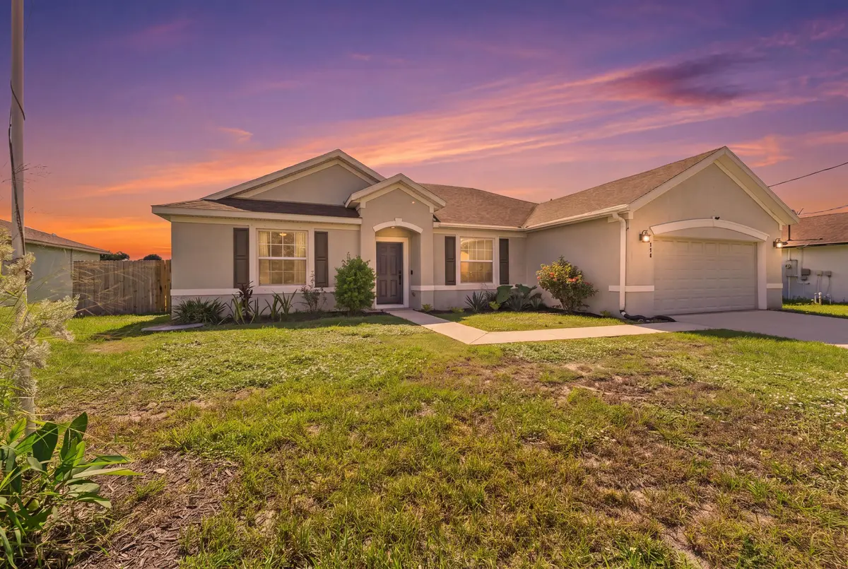 1_01 - tw at 770 SW Saragossa Avenue, Port St. Lucie