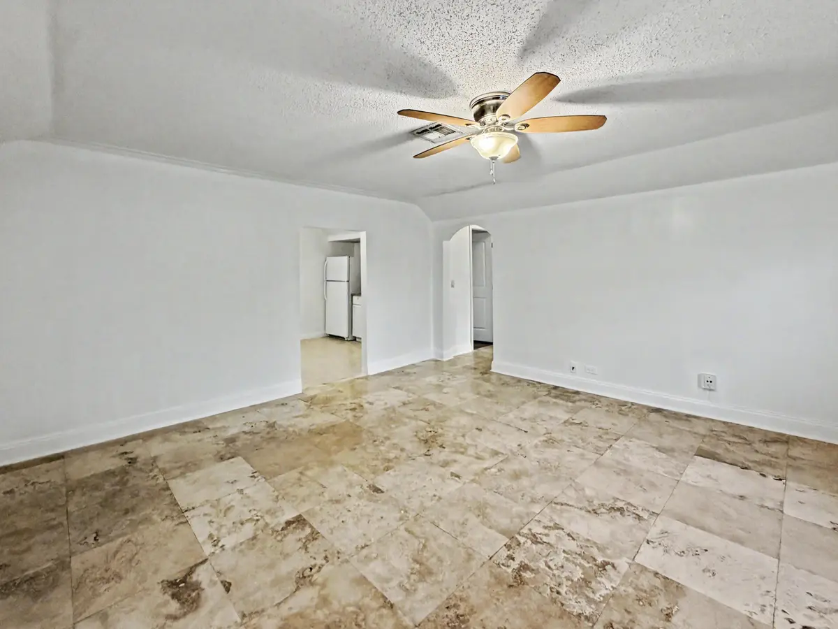 IMG_7947 at 201 S Swinton Avenue B, Delray Beach