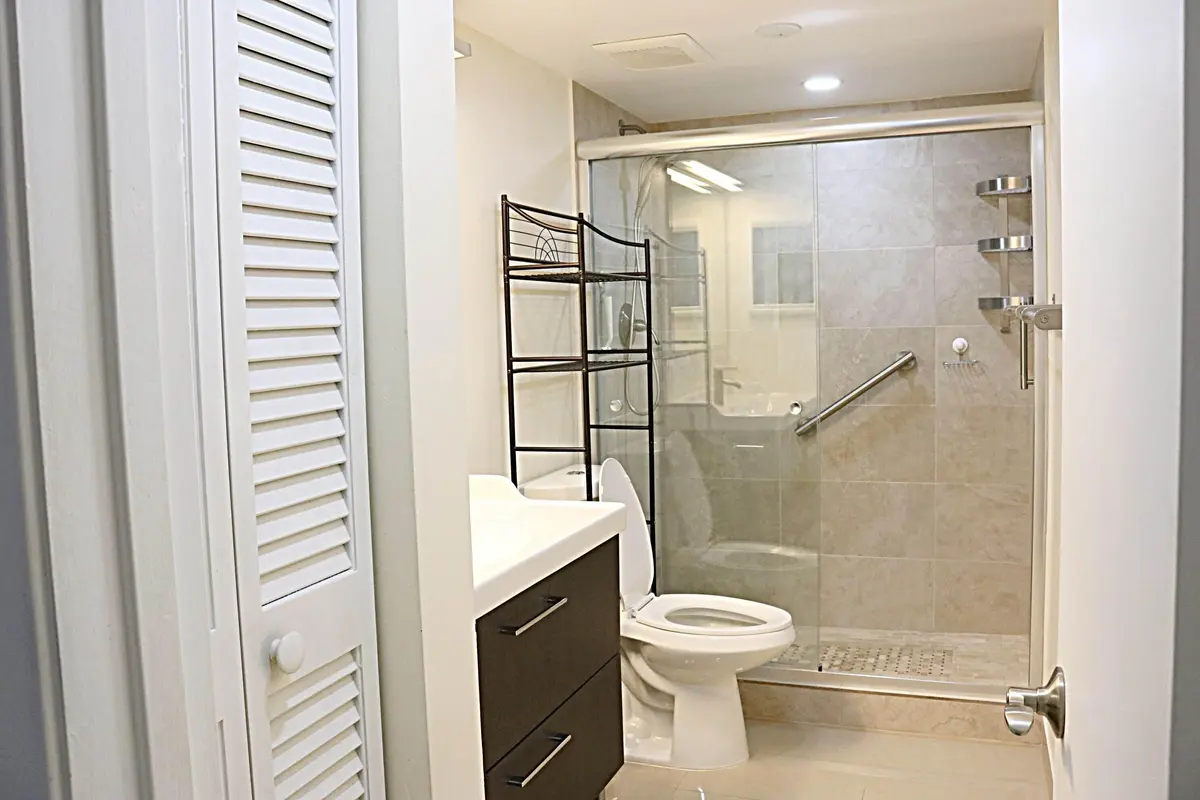bathroom at 230 NE 26TH Avenue 1070, Boynton Beach