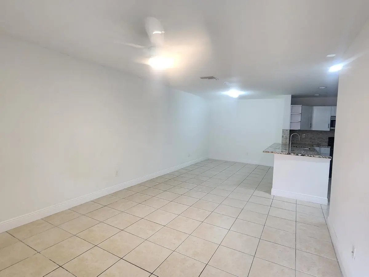6013 10TH Avenue 208, Greenacres, FL – photo 4