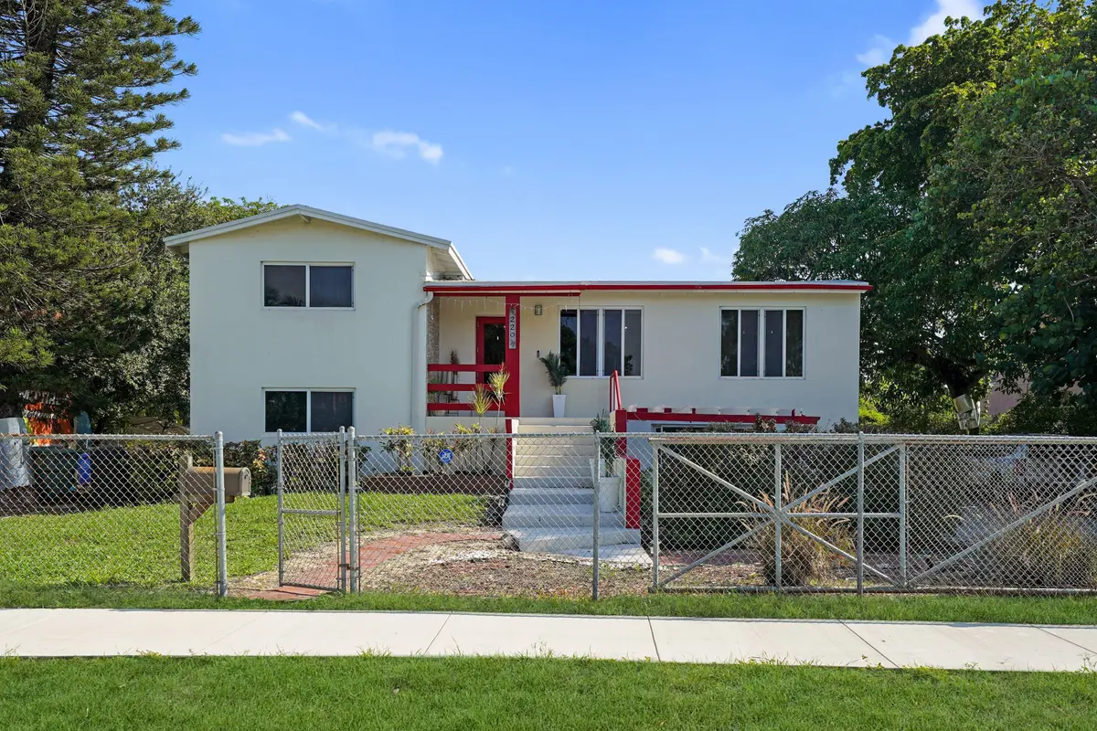 ABC00478 at 220 NW 42ND Street, Oakland Park