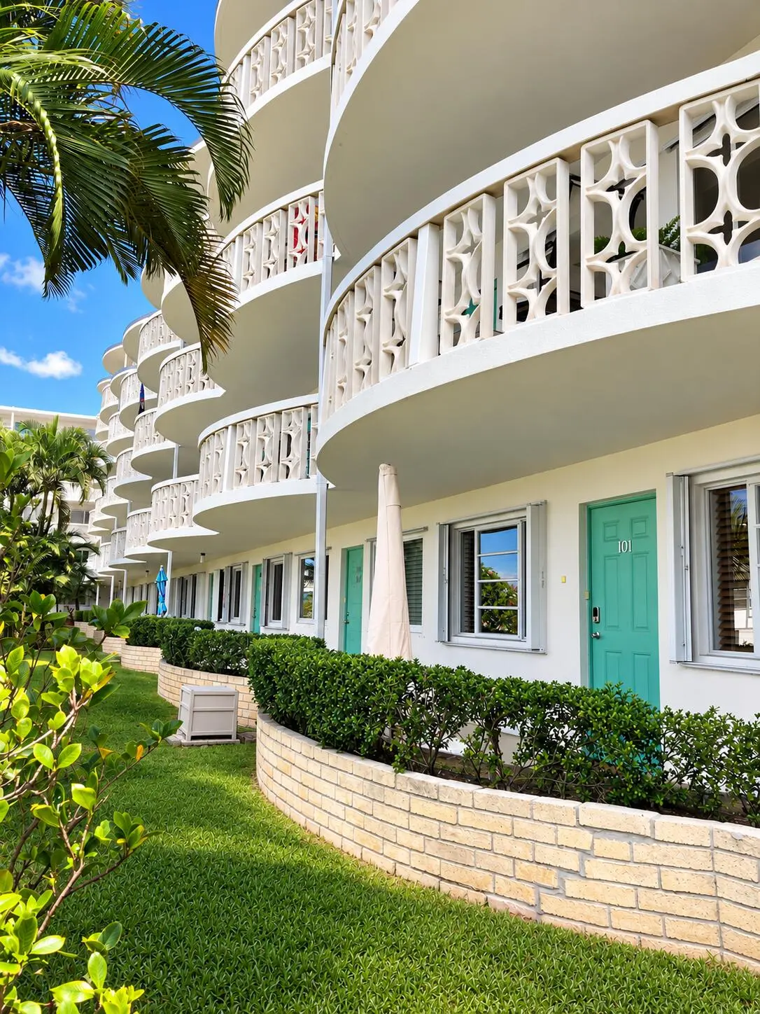 D4FAB3C0-0512-4AD1-9D60-173743708DDD at 2381 SUNSET Avenue 101, Lake Worth Beach
