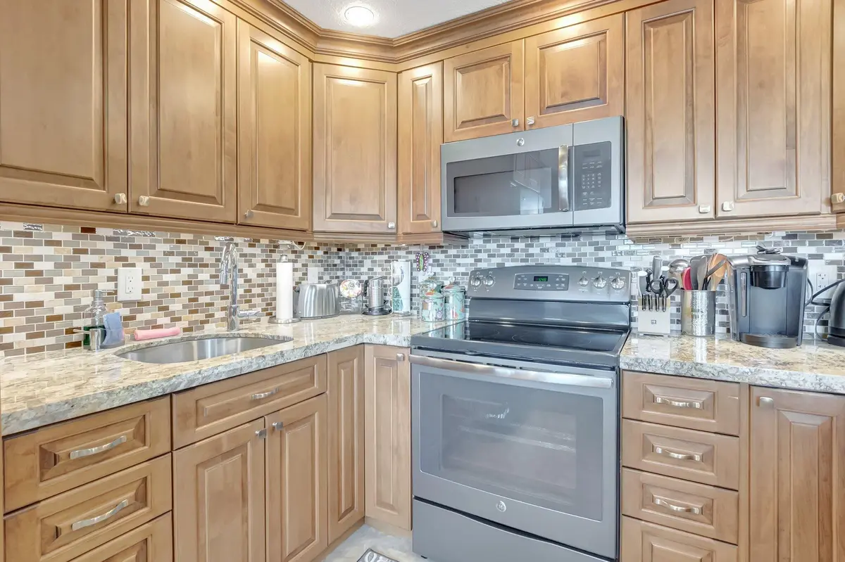 KITCHEN at 453 Richmond F, Deerfield Beach