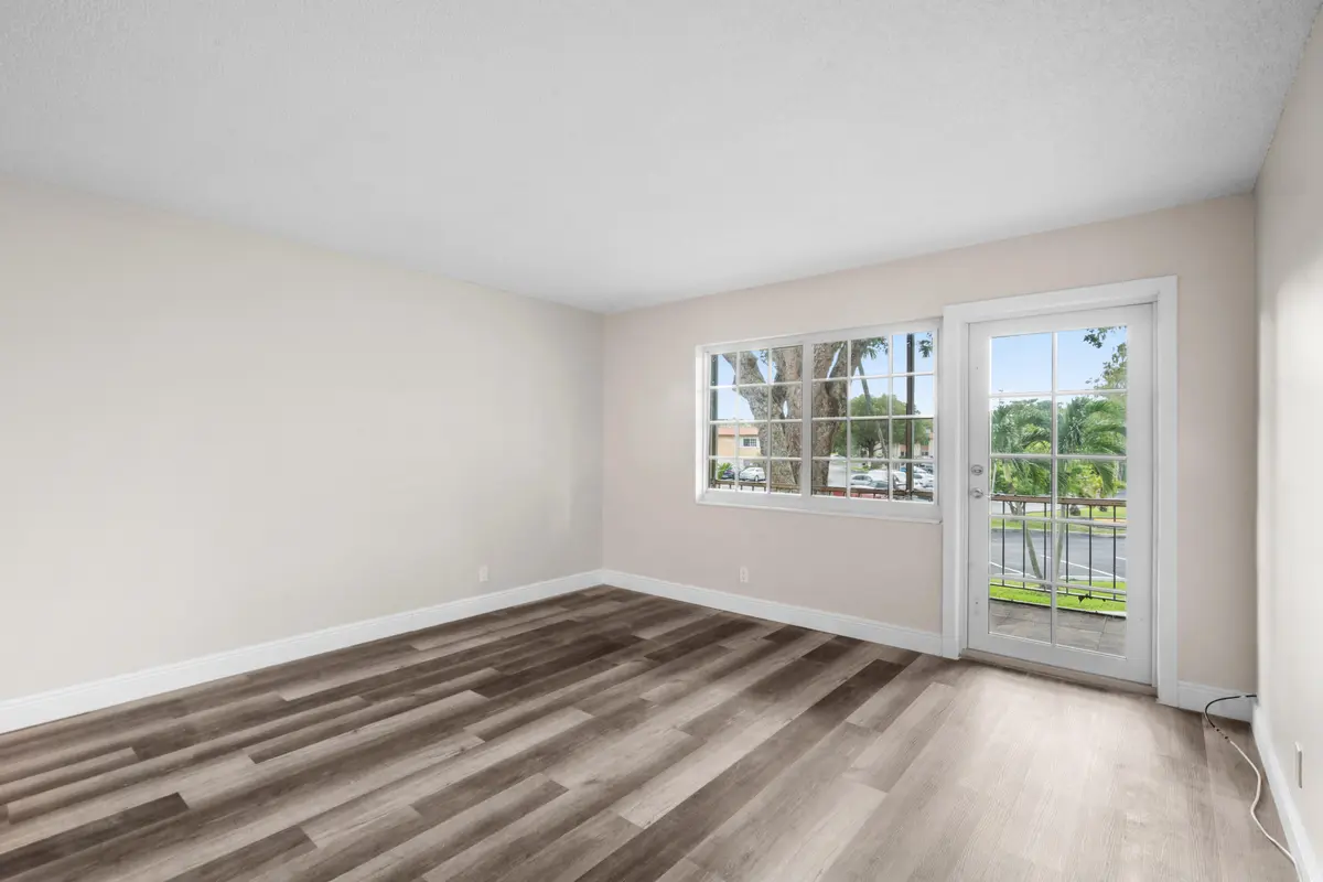DSC06218 at 1951 NE 2nd Avenue I216, Wilton Manors